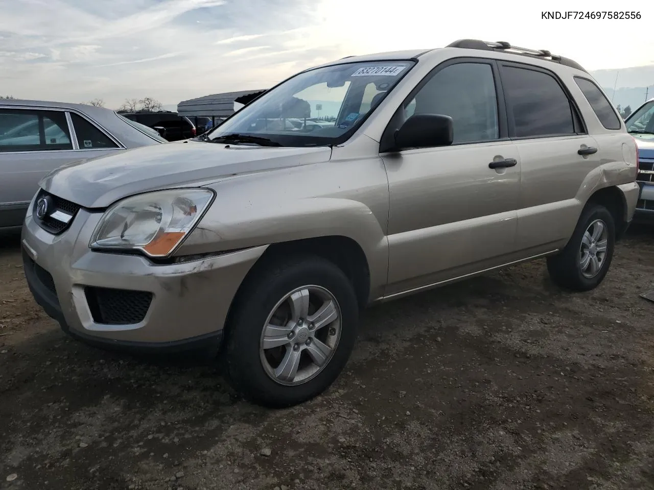 2009 Kia Sportage Lx VIN: KNDJF724697582556 Lot: 83270144
