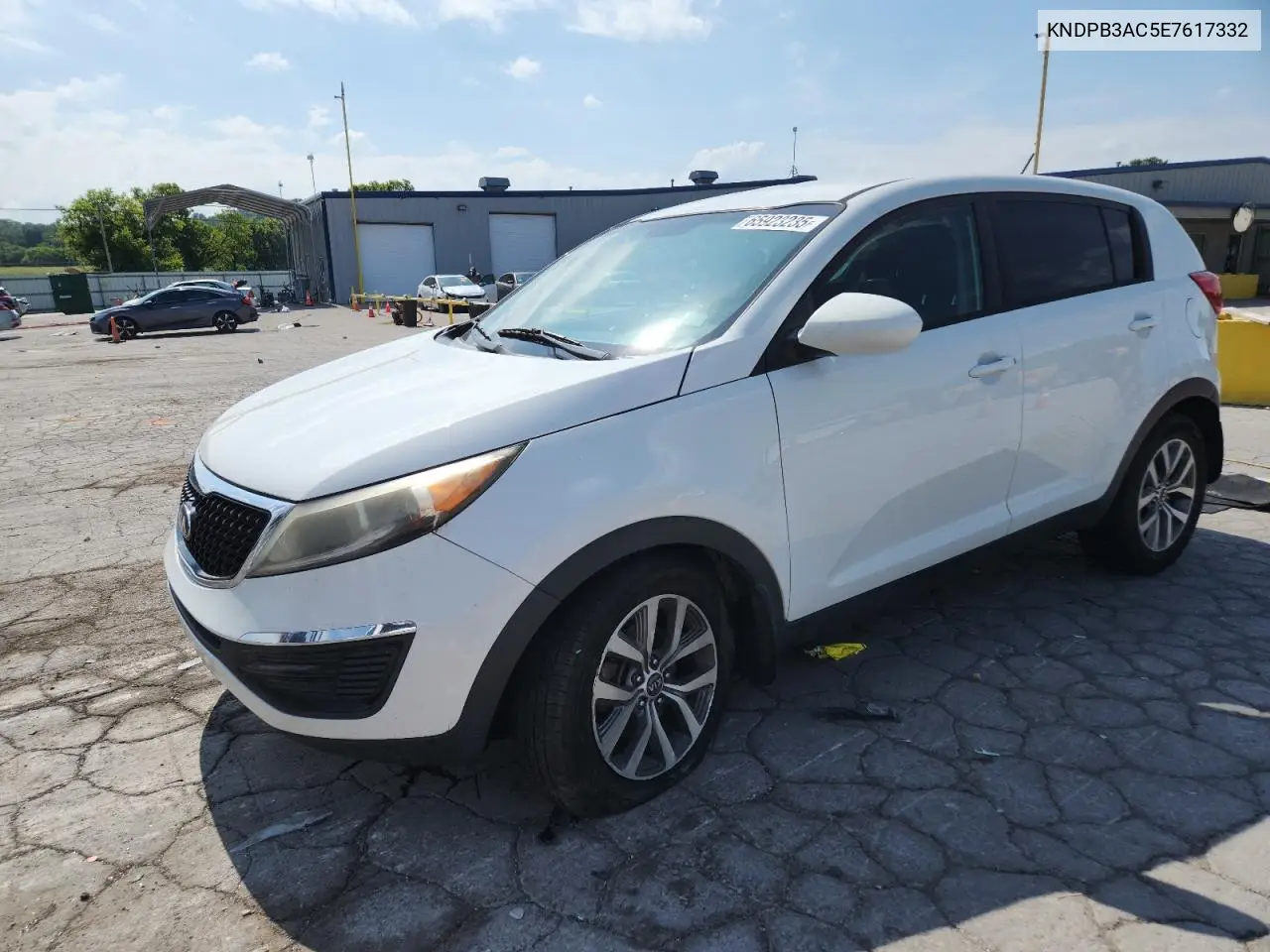 2014 Kia Sportage Base VIN: KNDPB3AC5E7617332 Lot: 65923235