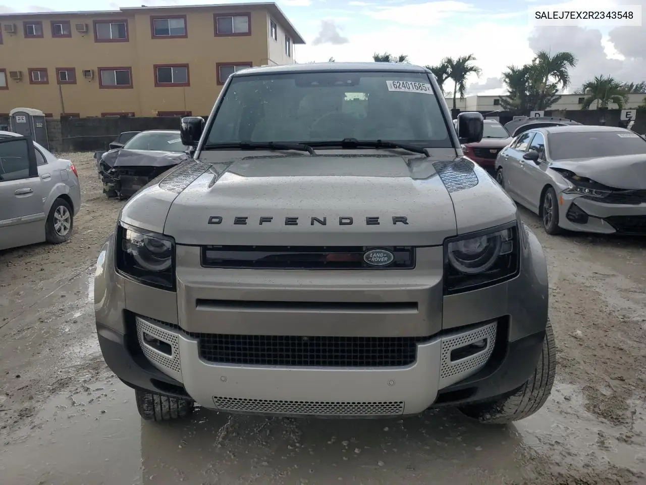 2024 Land Rover Defender 110 S VIN: SALEJ7EX2R2343548 Lot: 62401685
