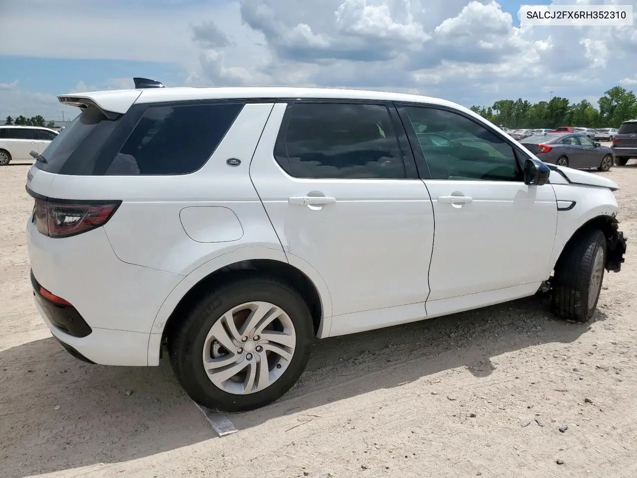 2024 Land Rover Discovery Sport S VIN: SALCJ2FX6RH352310 Lot: 61405885
