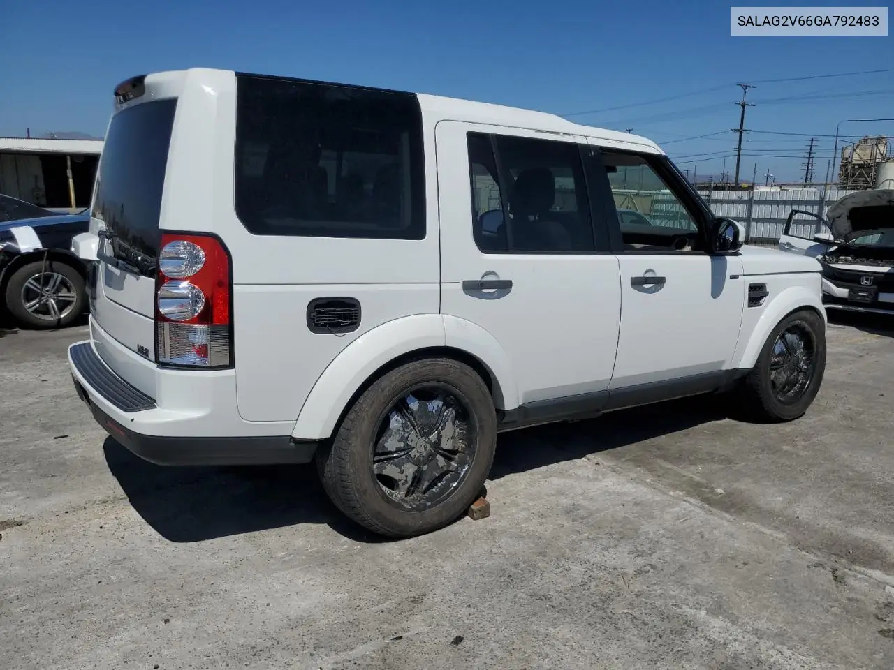 2016 Land Rover Lr4 Hse VIN: SALAG2V66GA792483 Lot: 61273475