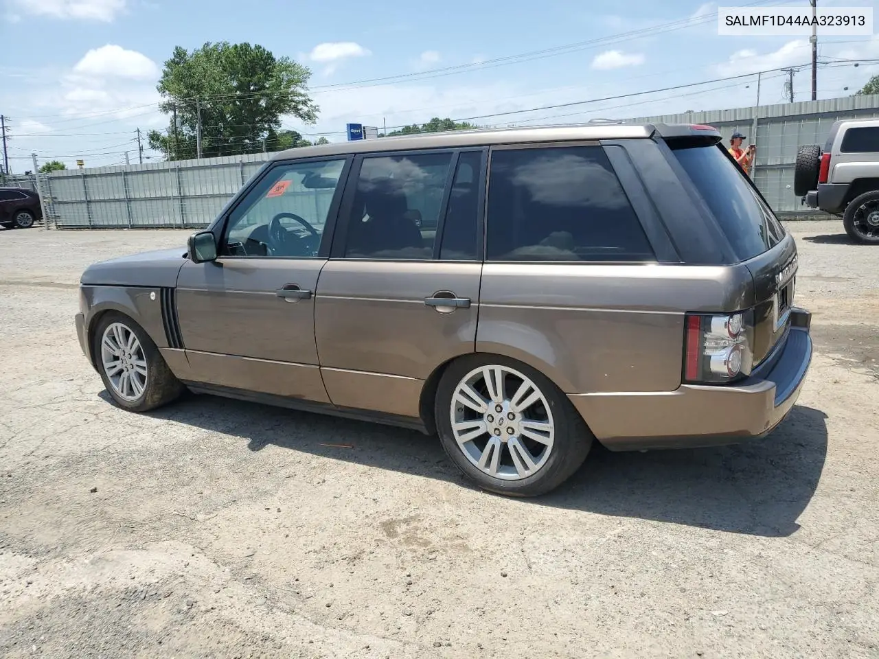 2010 Land Rover Range Rover Hse Luxury VIN: SALMF1D44AA323913 Lot: 61399075