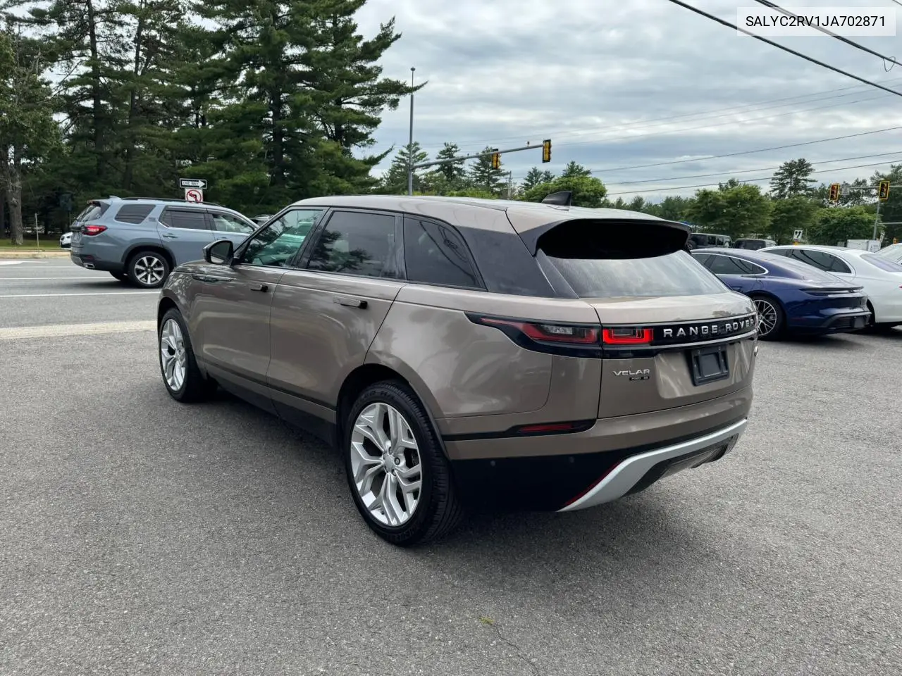 2018 Land Rover Range Rover Velar Se VIN: SALYC2RV1JA702871 Lot: 63204445