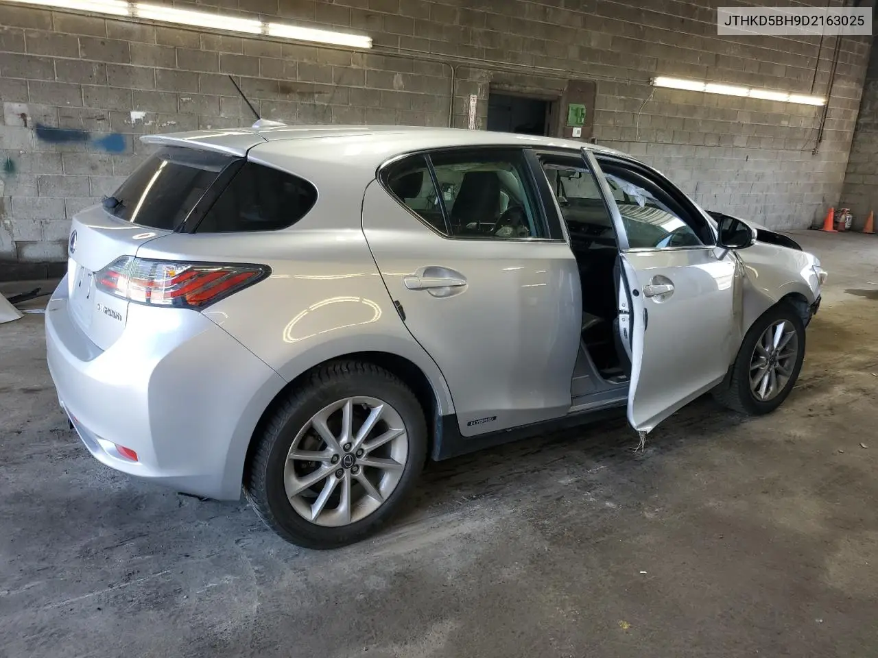 2013 Lexus Ct 200 VIN: JTHKD5BH9D2163025 Lot: 61770285