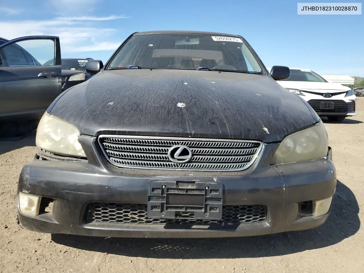 2001 Lexus Is 300 VIN: JTHBD182310028870 Lot: 52650275