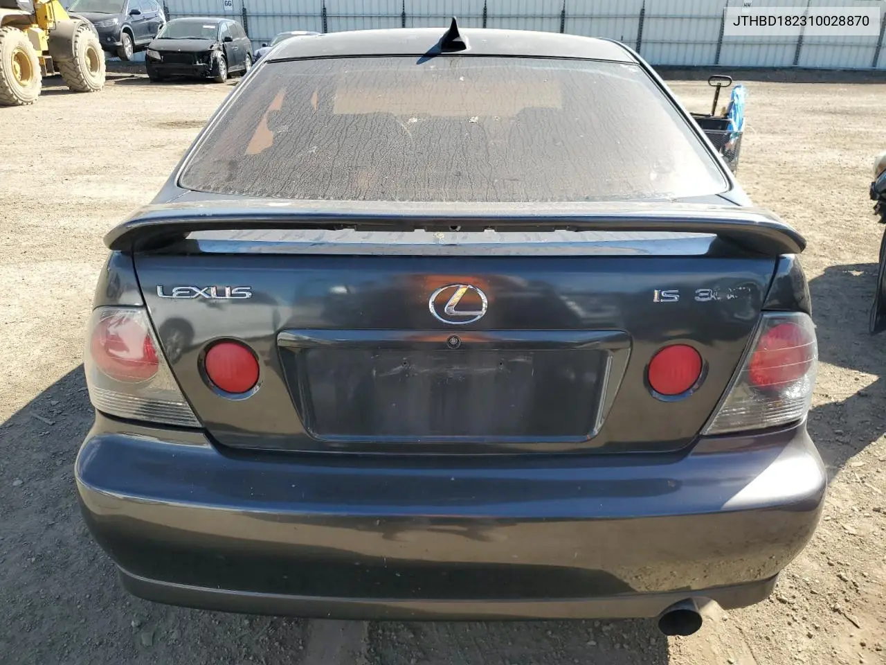 2001 Lexus Is 300 VIN: JTHBD182310028870 Lot: 52650275