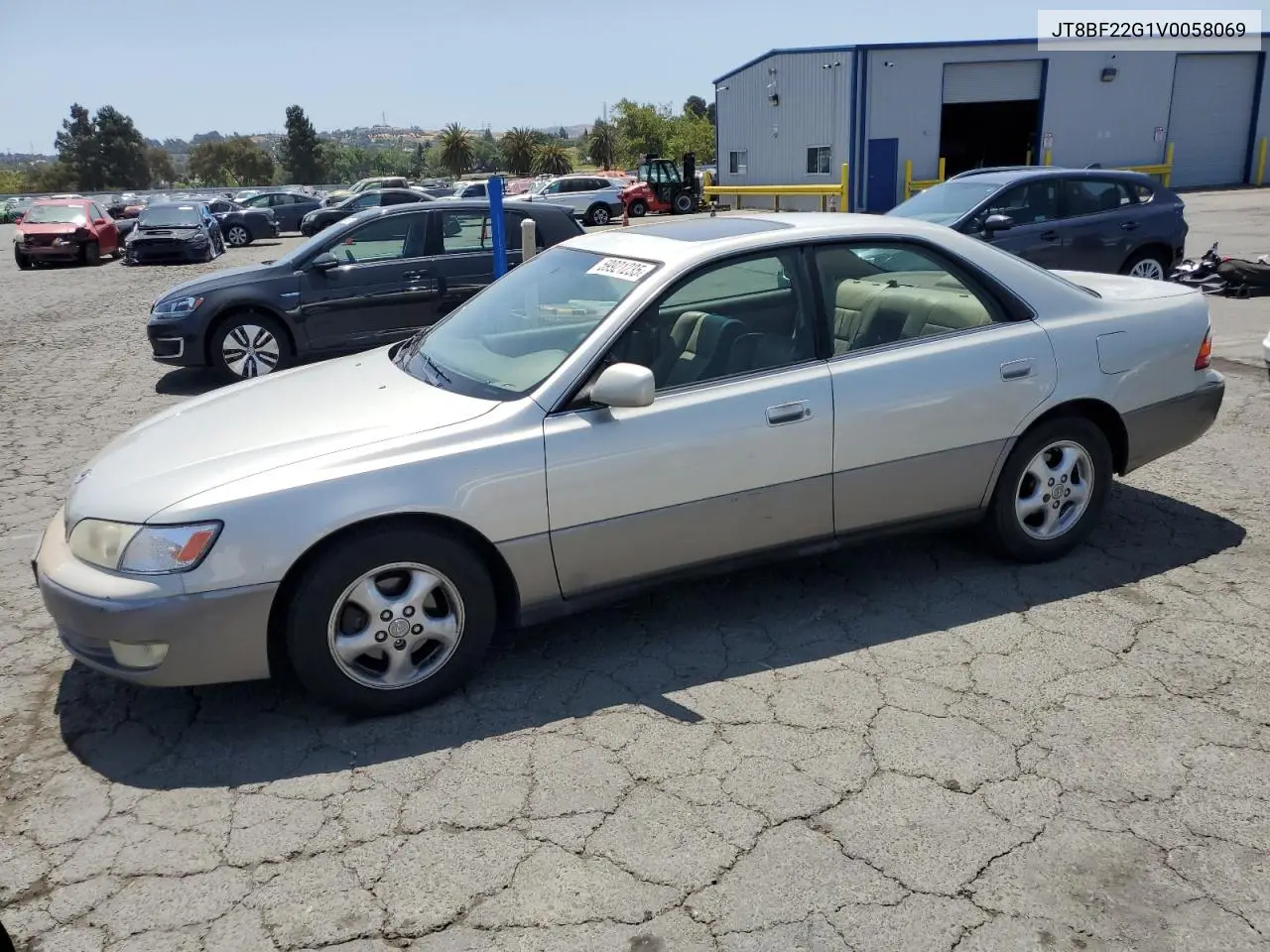 1997 Lexus Es 300 VIN: JT8BF22G1V0058069 Lot: 59921235