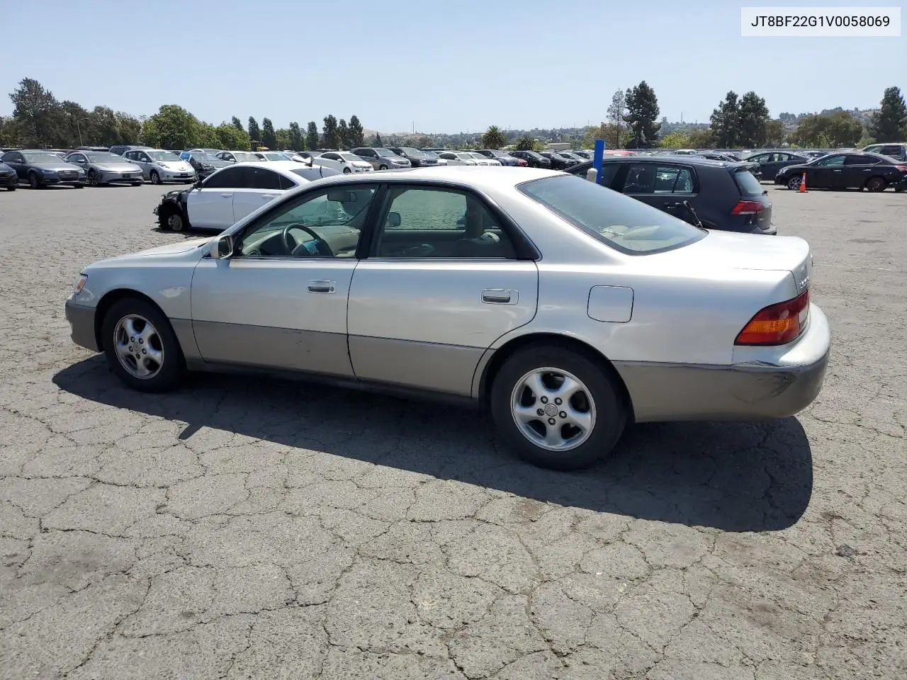 1997 Lexus Es 300 VIN: JT8BF22G1V0058069 Lot: 59921235