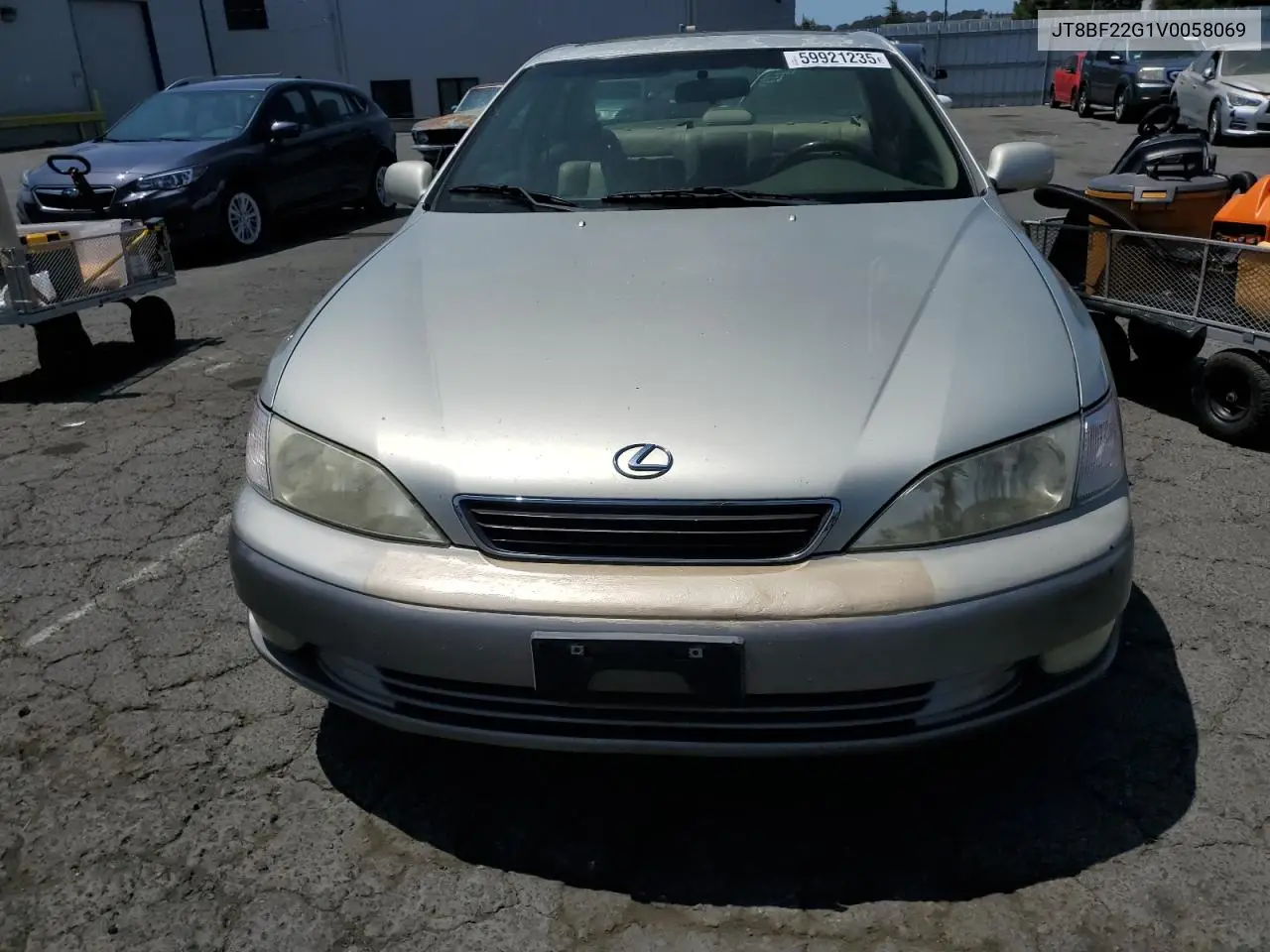 1997 Lexus Es 300 VIN: JT8BF22G1V0058069 Lot: 59921235