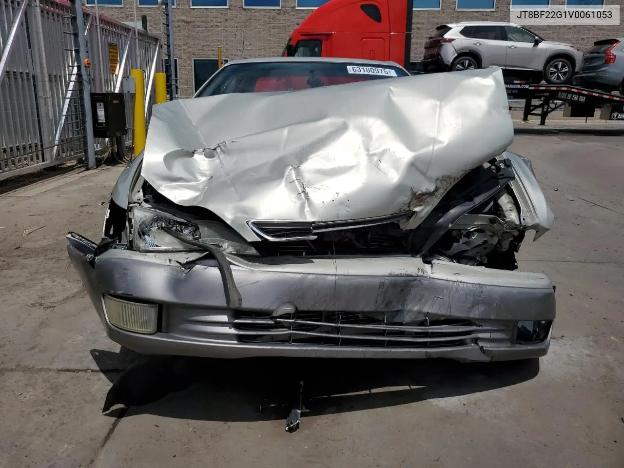 1997 Lexus Es 300 VIN: JT8BF22G1V0061053 Lot: 63100975