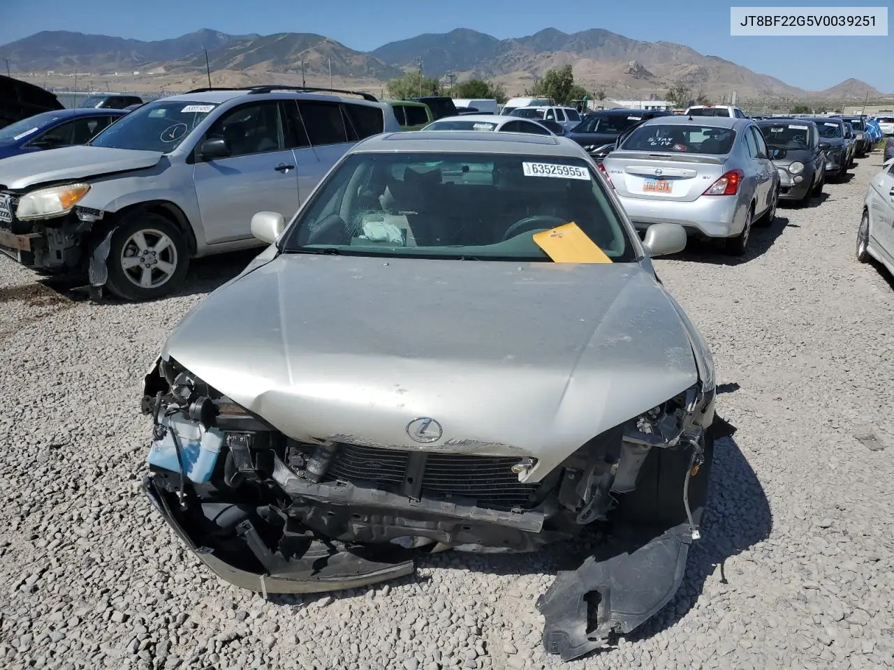 1997 Lexus Es 300 VIN: JT8BF22G5V0039251 Lot: 63525955