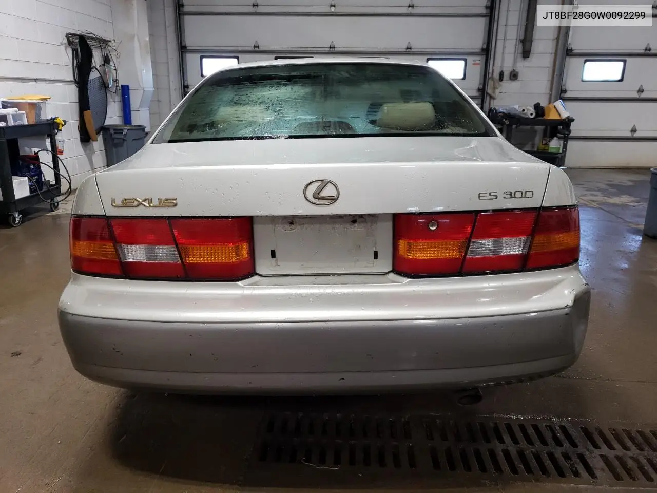 1998 Lexus Es 300 VIN: JT8BF28G0W0092299 Lot: 63017705