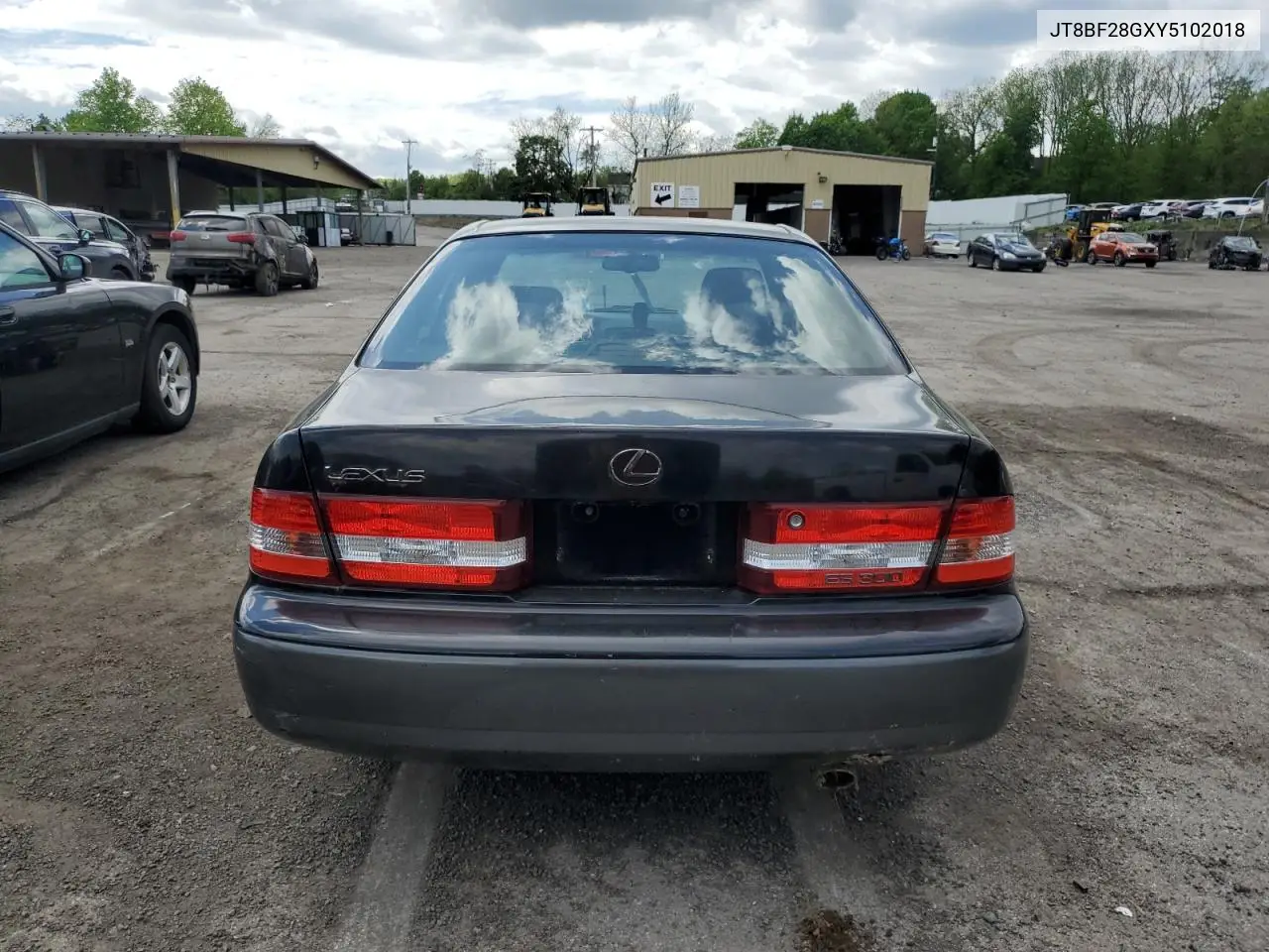 2000 Lexus Es 300 VIN: JT8BF28GXY5102018 Lot: 56132805