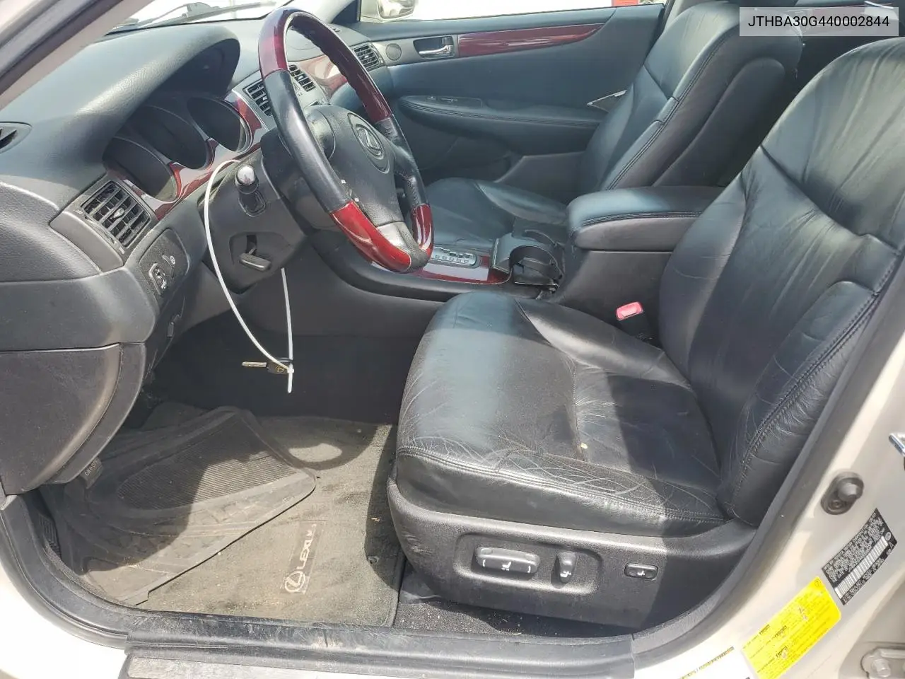 2004 Lexus Es 330 VIN: JTHBA30G440002844 Lot: 56630405