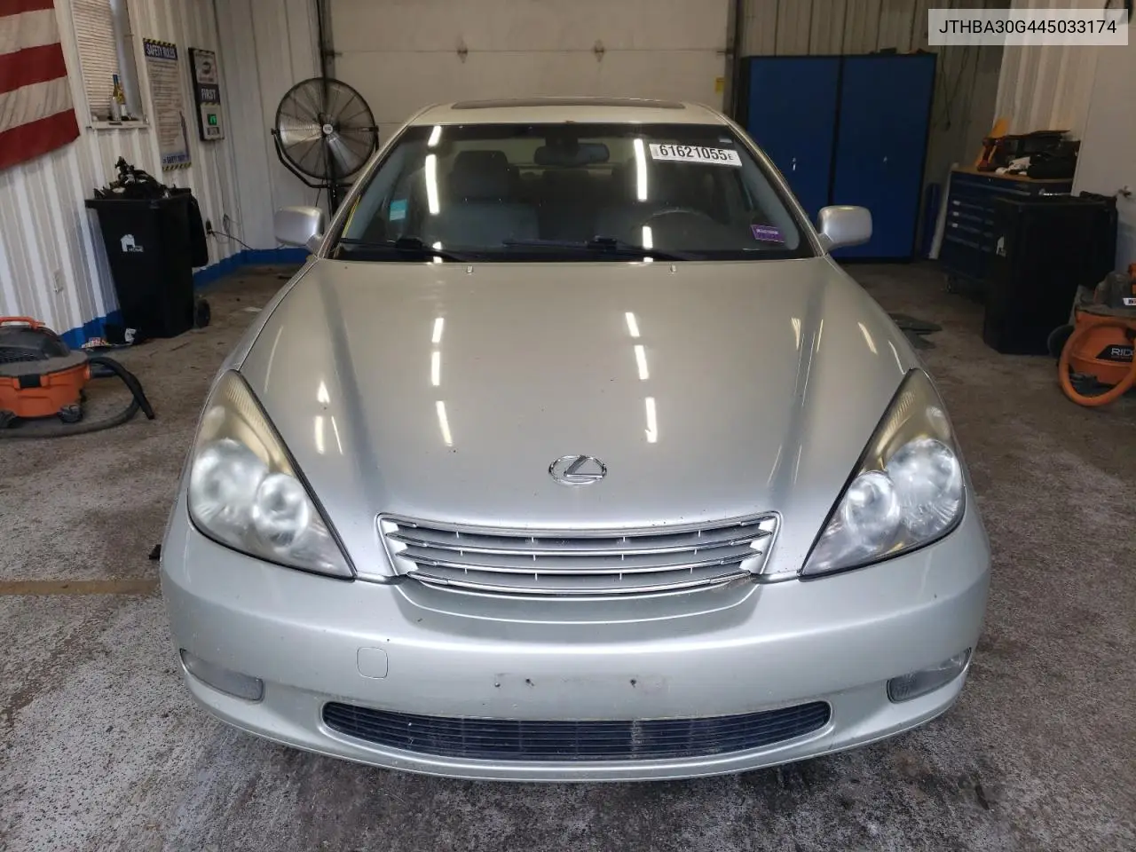 2004 Lexus Es 330 VIN: JTHBA30G445033174 Lot: 61621055