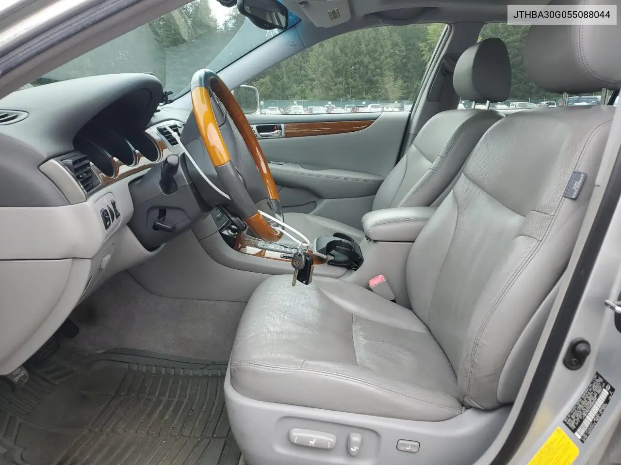 2005 Lexus Es 330 VIN: JTHBA30G055088044 Lot: 56299685