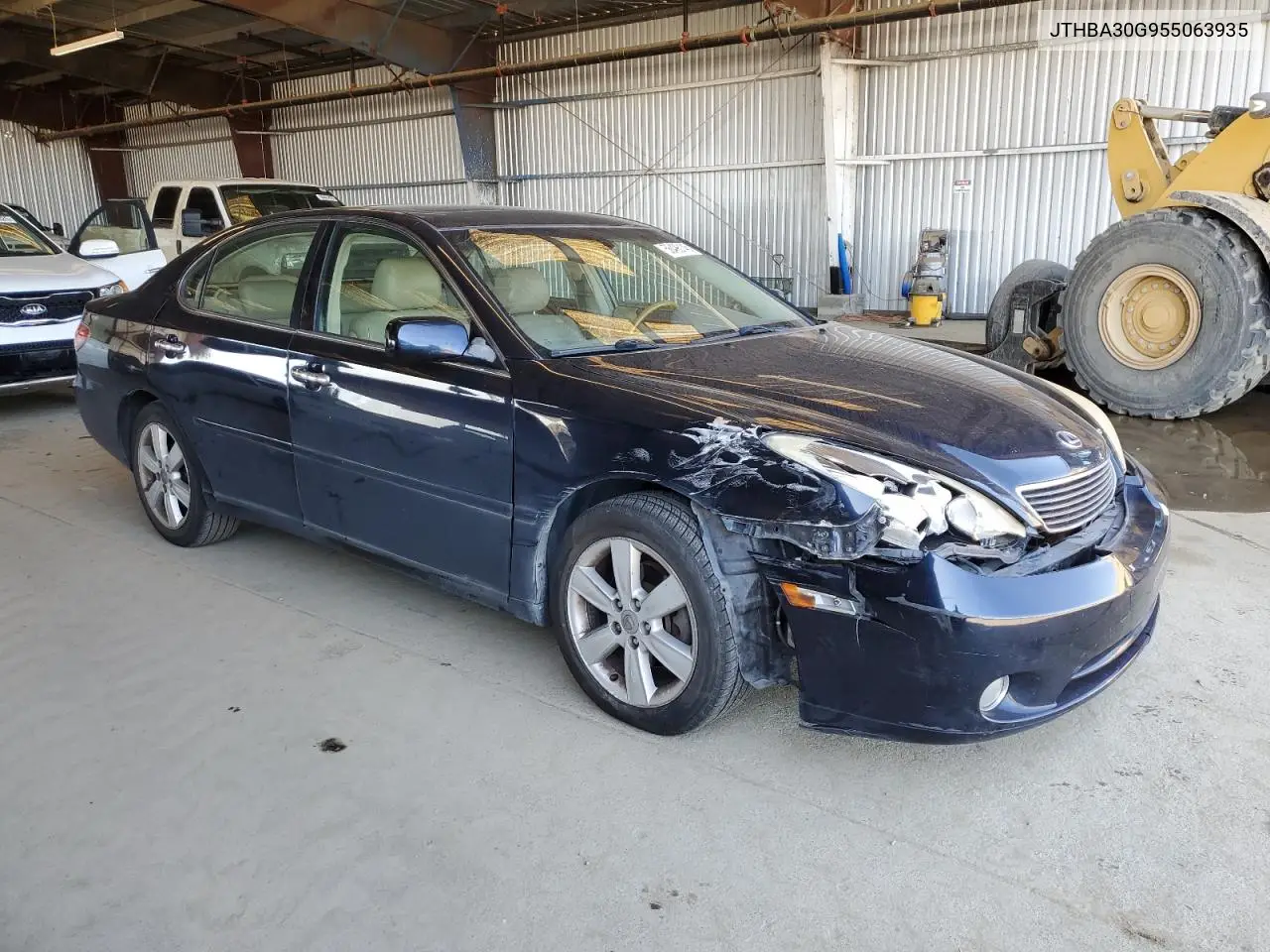 2005 Lexus Es 330 VIN: JTHBA30G955063935 Lot: 56496145