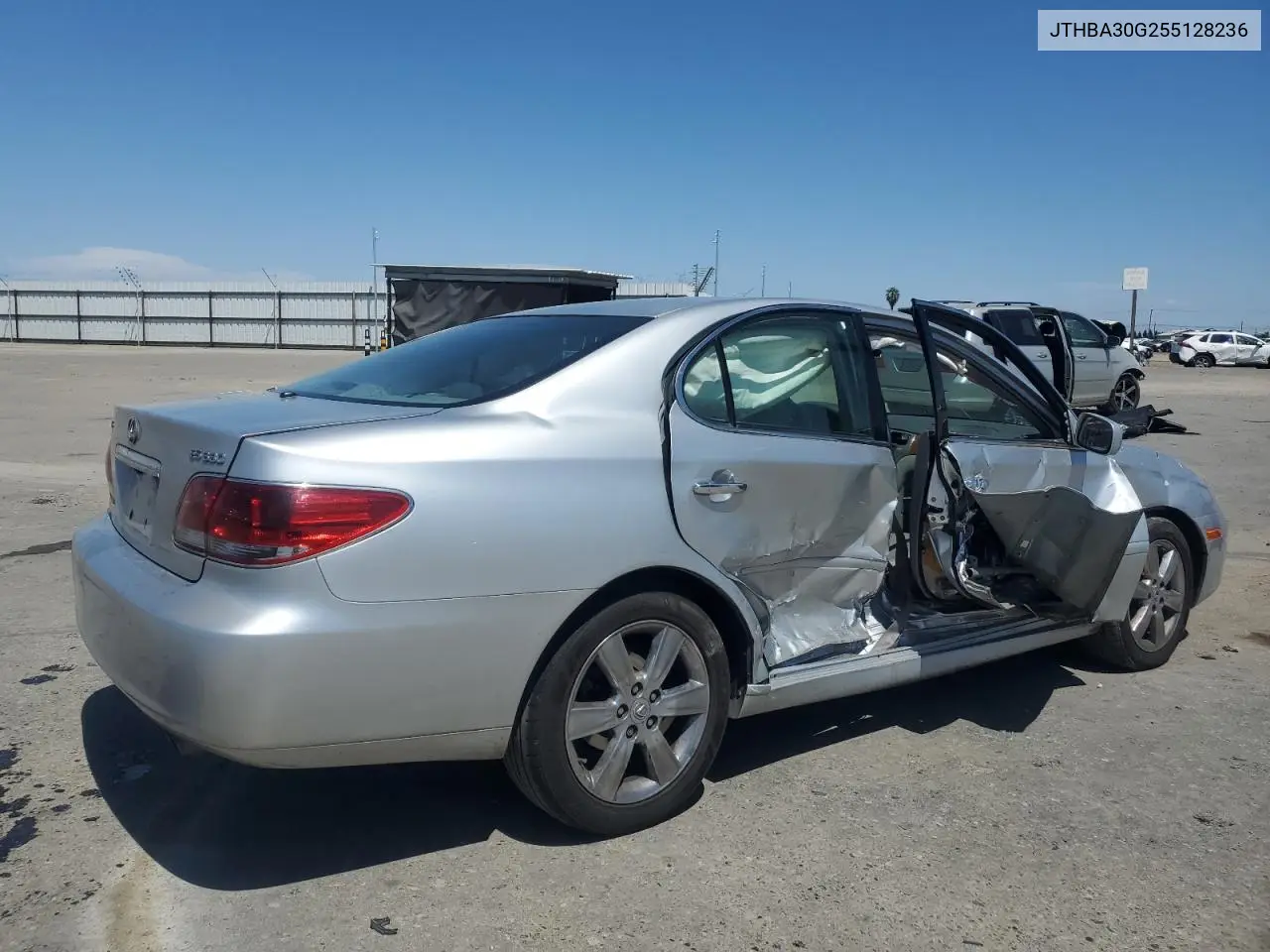 2005 Lexus Es 330 VIN: JTHBA30G255128236 Lot: 56541275