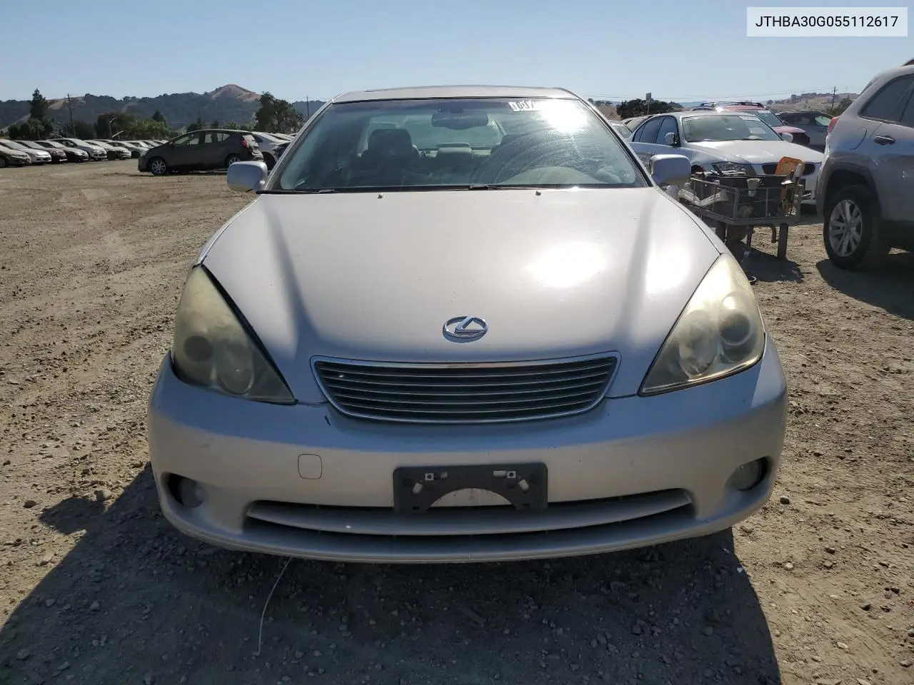 2005 Lexus Es 330 VIN: JTHBA30G055112617 Lot: 60731255