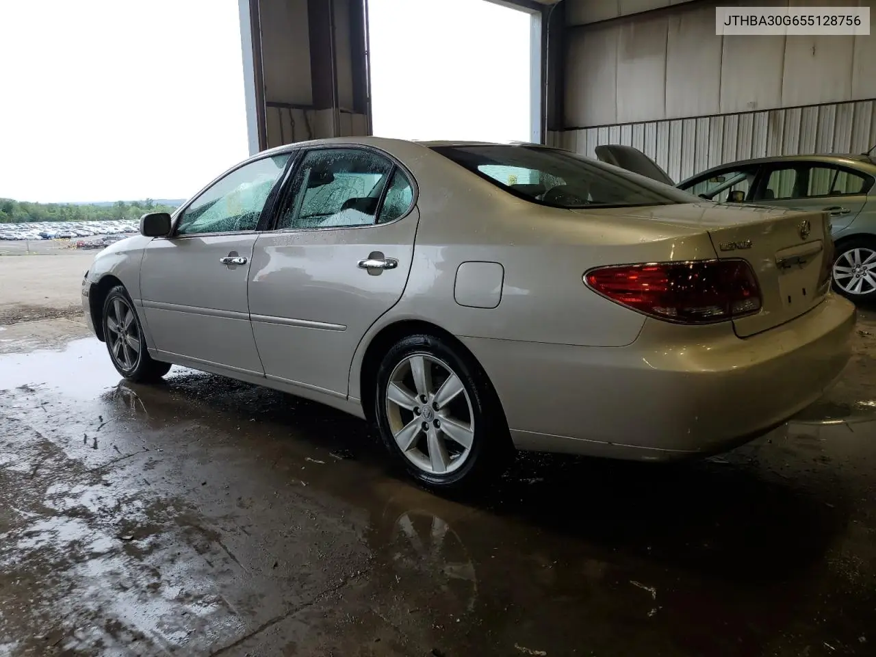 2005 Lexus Es 330 VIN: JTHBA30G655128756 Lot: 62740625