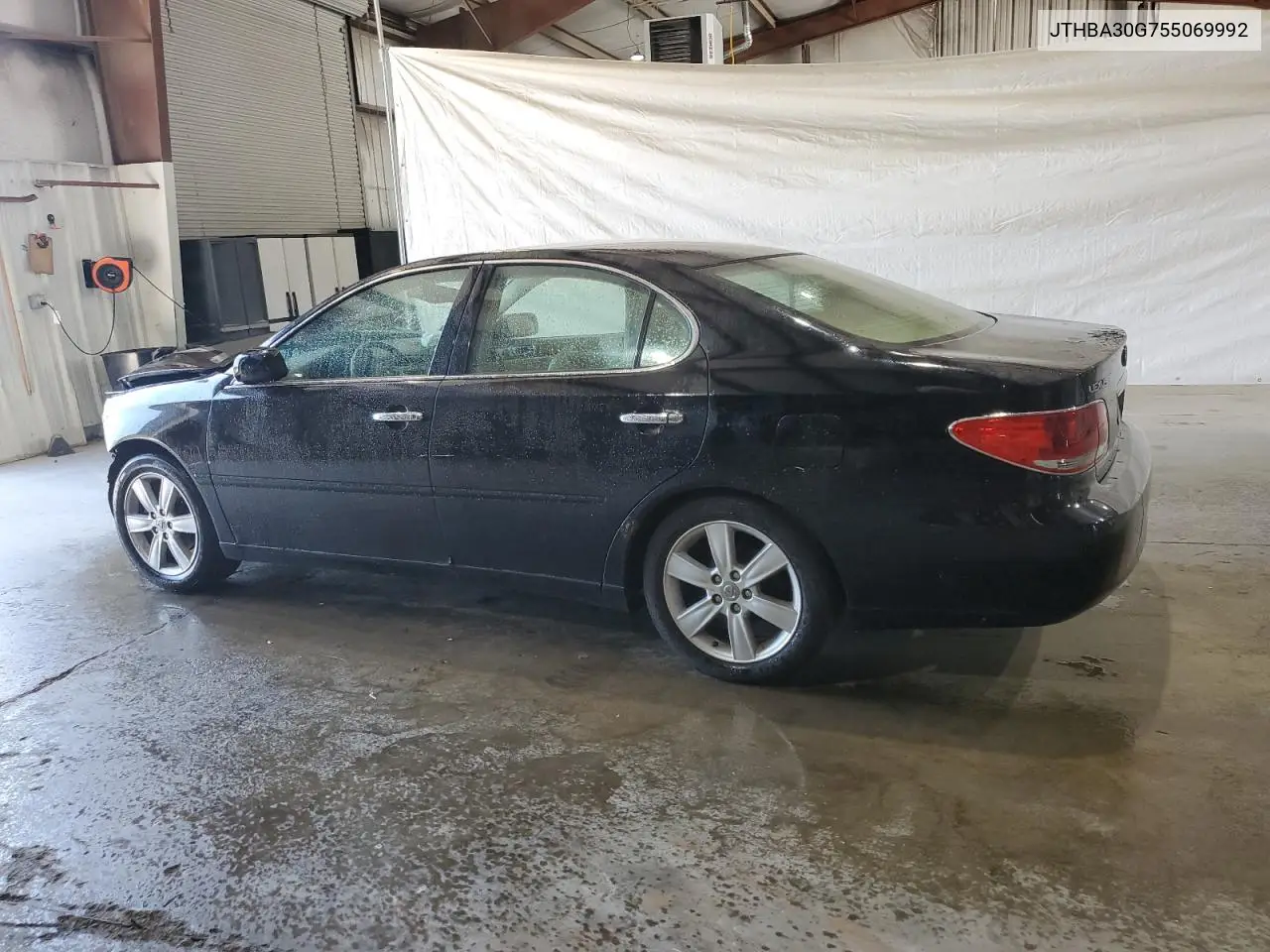 2005 Lexus Es 330 VIN: JTHBA30G755069992 Lot: 62947215