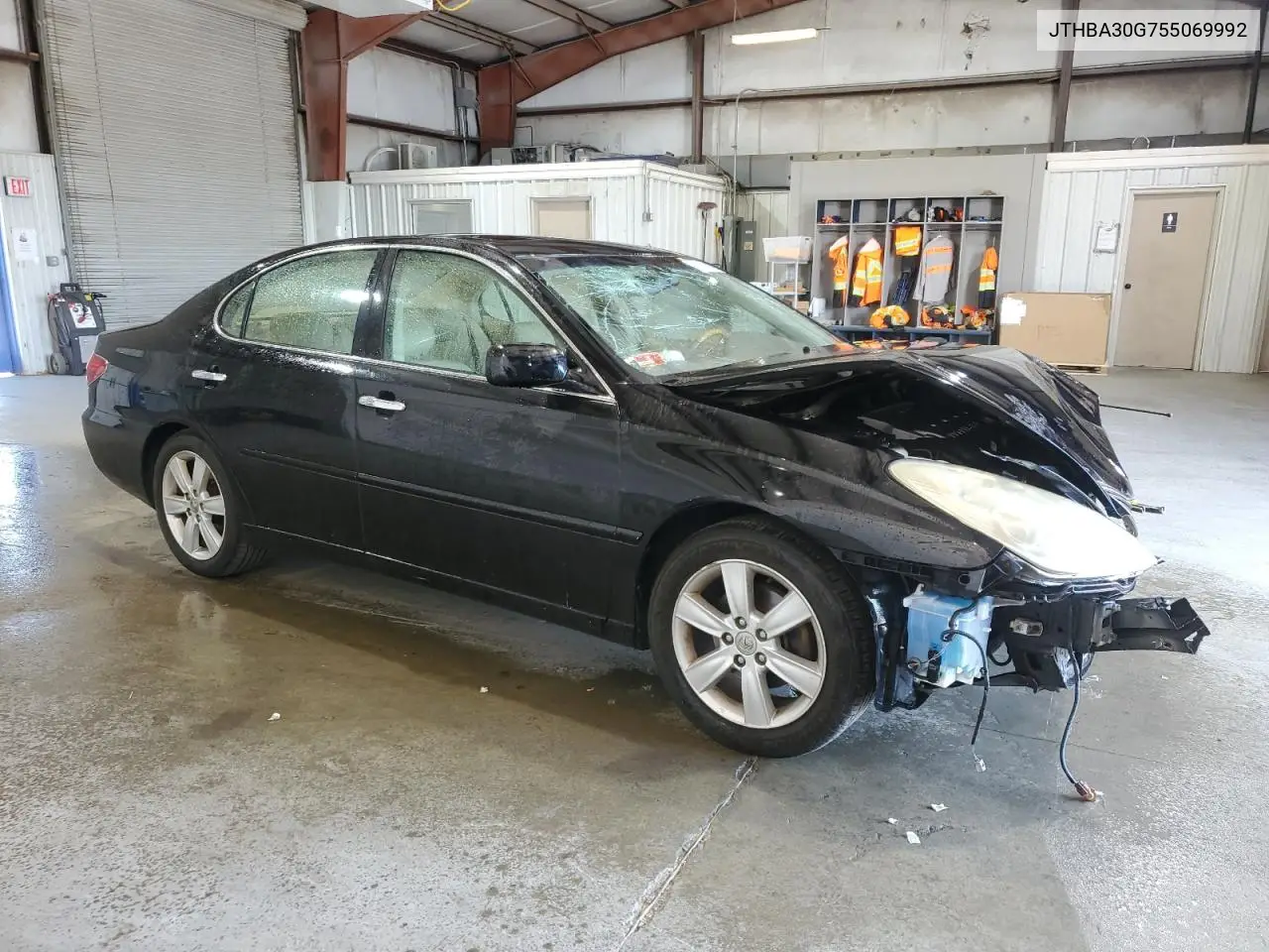 2005 Lexus Es 330 VIN: JTHBA30G755069992 Lot: 62947215