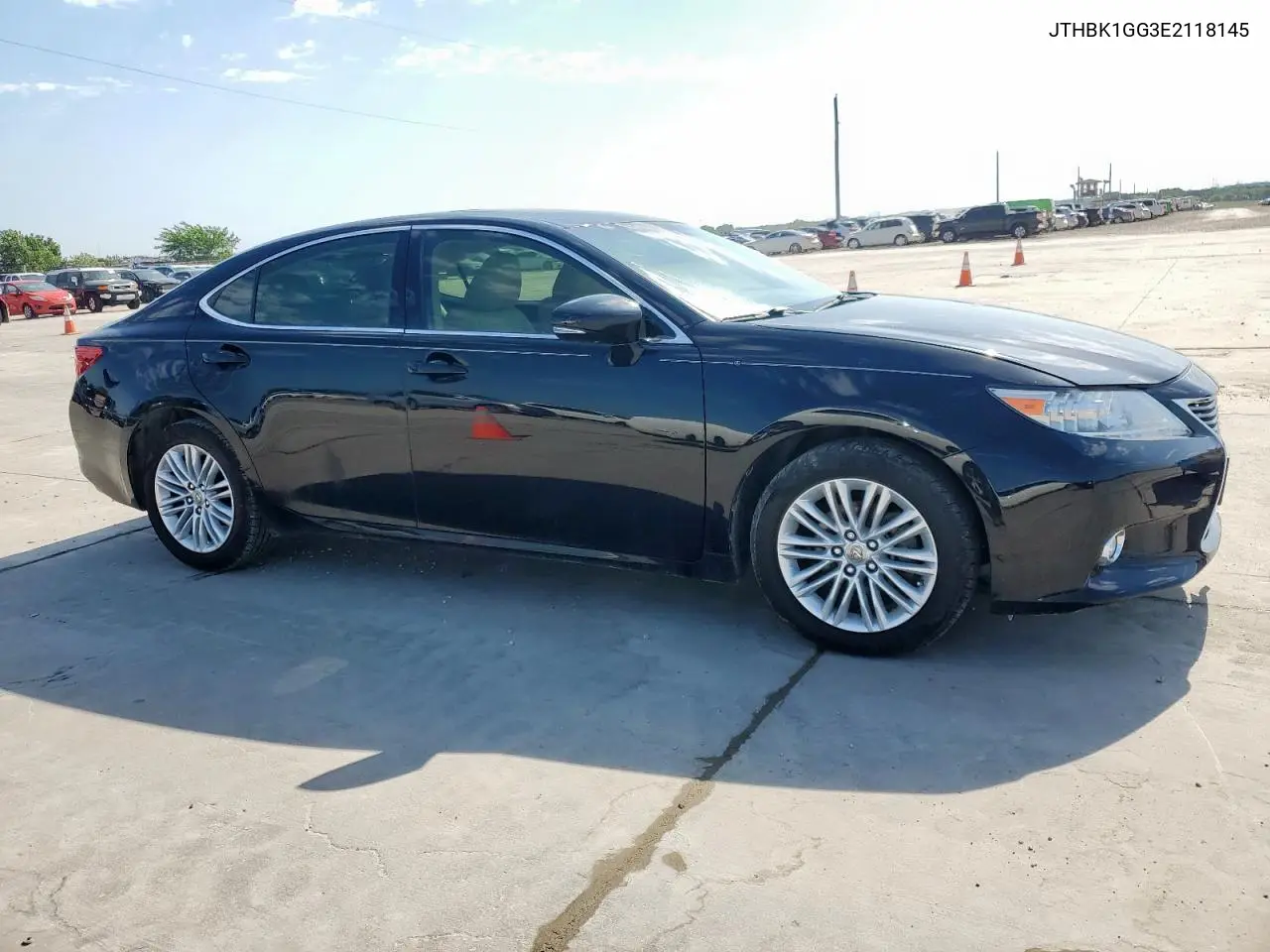 2014 Lexus Es 350 VIN: JTHBK1GG3E2118145 Lot: 56720075