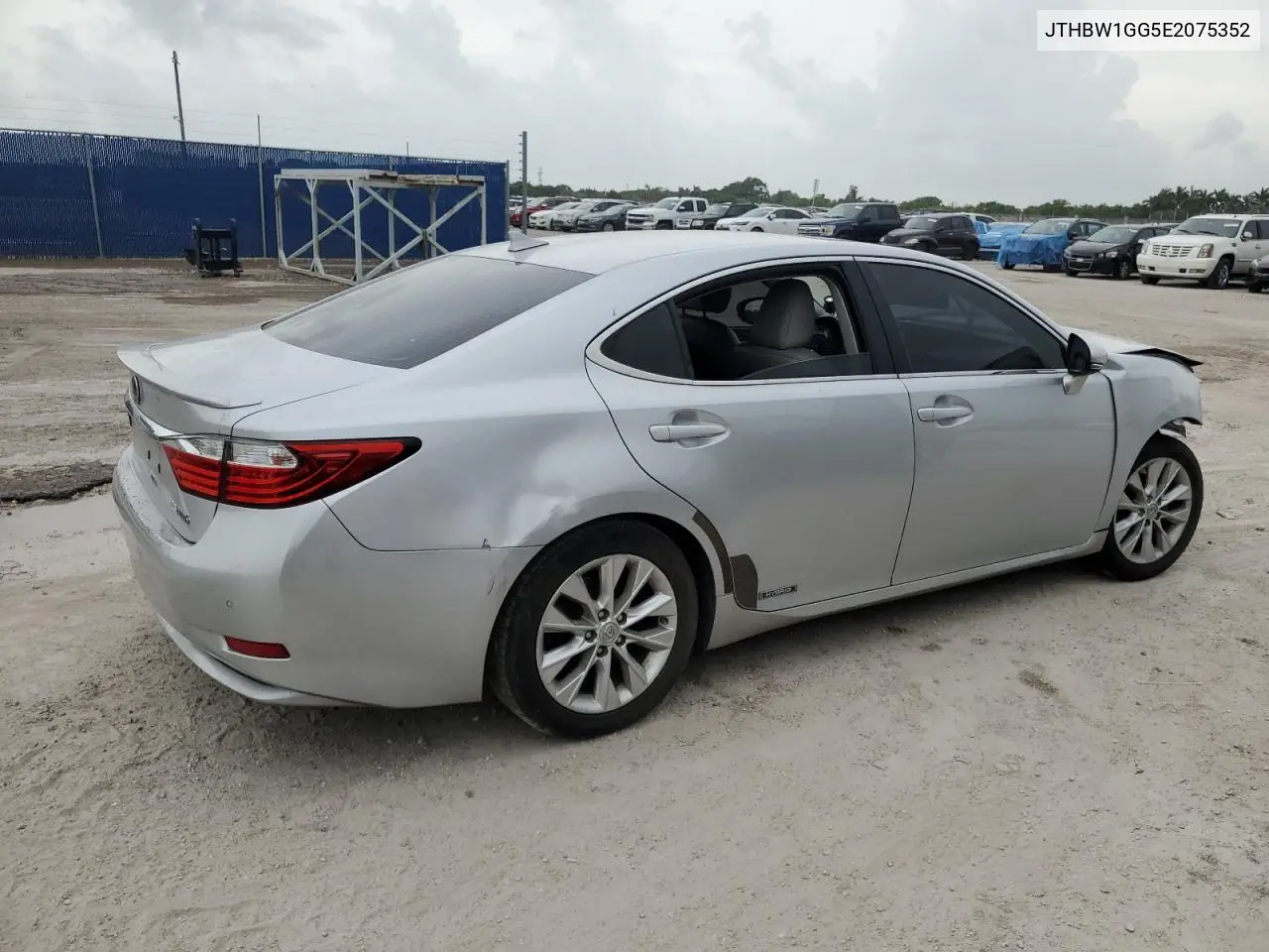2014 Lexus Es 300H VIN: JTHBW1GG5E2075352 Lot: 62582765