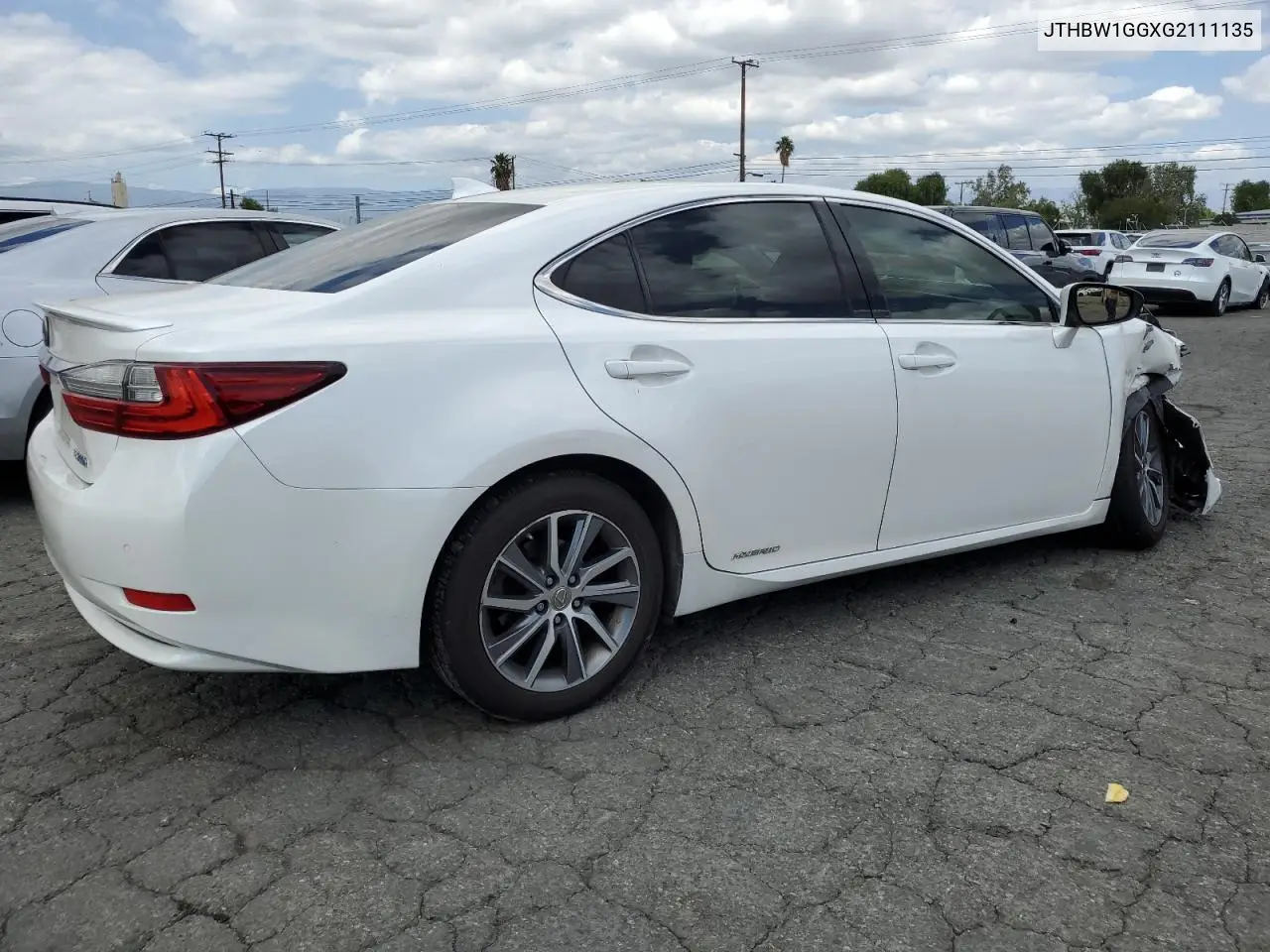2016 Lexus Es 300H VIN: JTHBW1GGXG2111135 Lot: 57091375