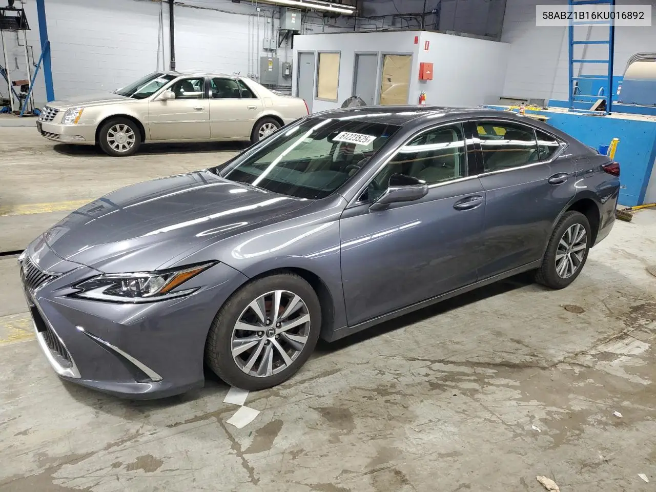 2019 Lexus Es 350 VIN: 58ABZ1B16KU016892 Lot: 61223525