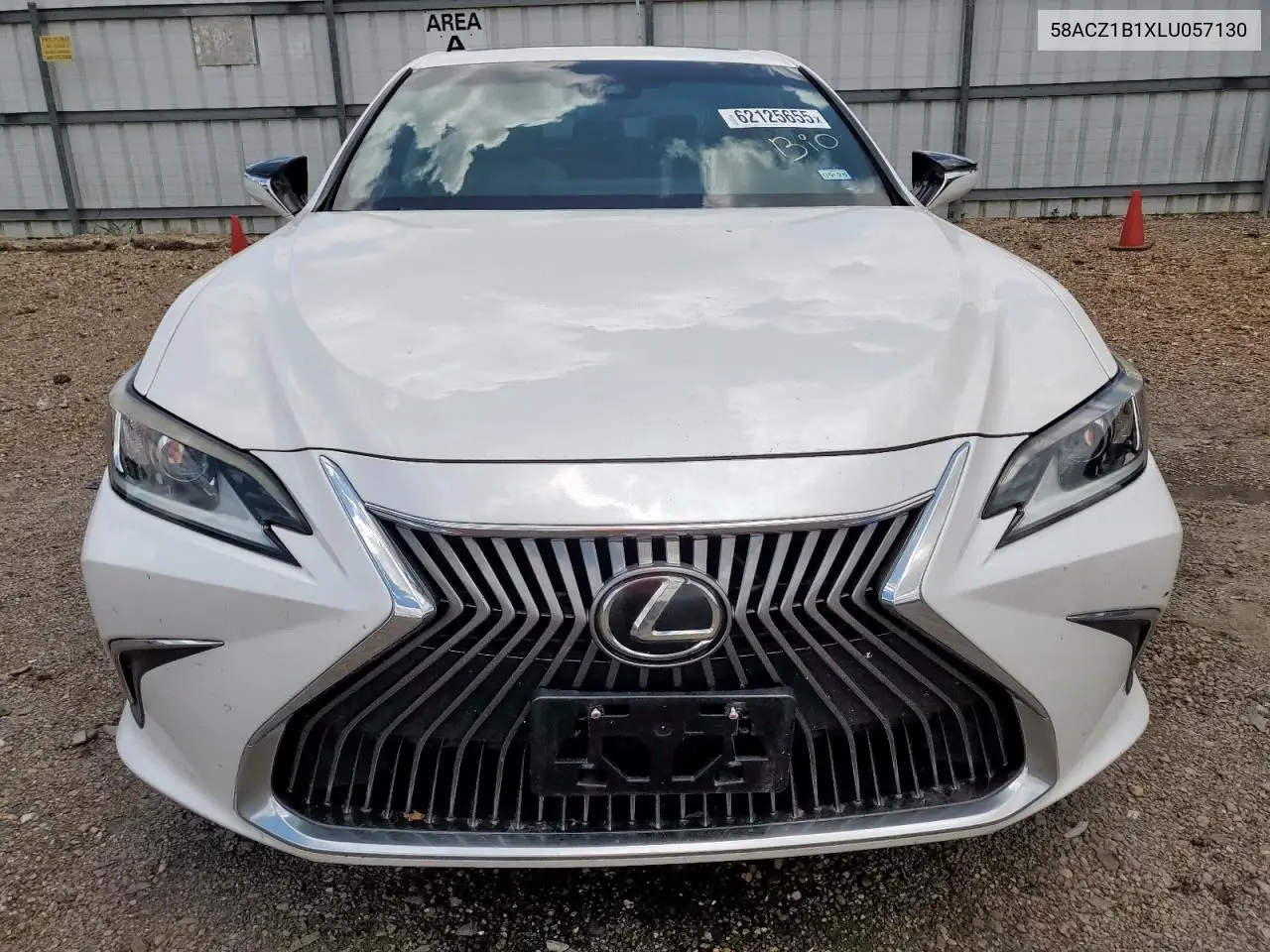 2020 Lexus Es 350 Base VIN: 58ACZ1B1XLU057130 Lot: 62125655