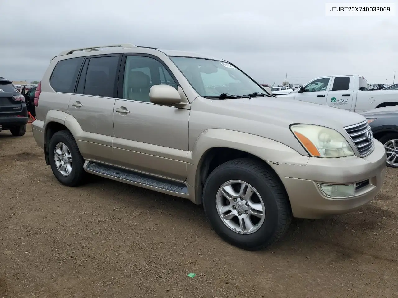 2004 Lexus Gx 470 VIN: JTJBT20X740033069 Lot: 56011045
