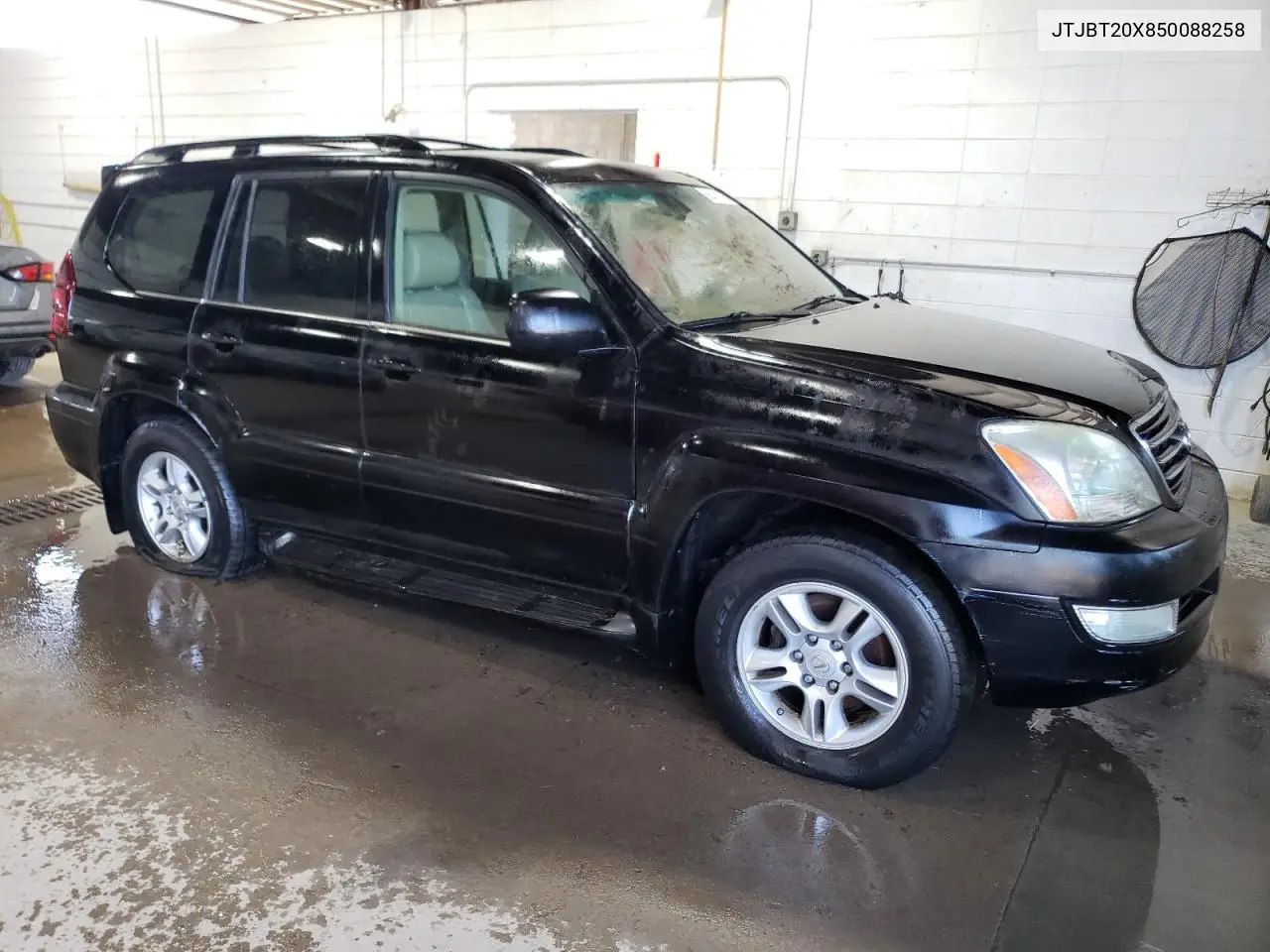 2005 Lexus Gx 470 VIN: JTJBT20X850088258 Lot: 56427875