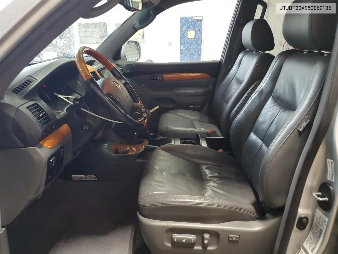 2005 Lexus Gx 470 VIN: JTJBT20X950069136 Lot: 60593625