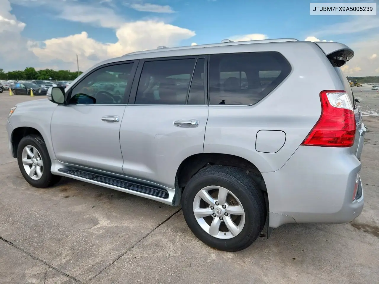 2010 Lexus Gx 460 VIN: JTJBM7FX9A5005239 Lot: 62312325