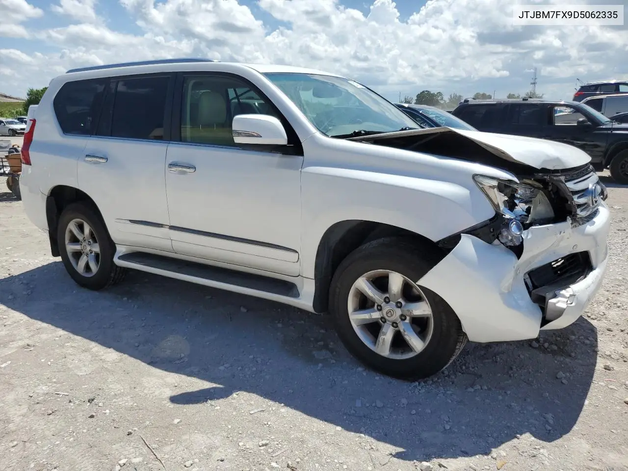 2013 Lexus Gx 460 VIN: JTJBM7FX9D5062335 Lot: 61475195