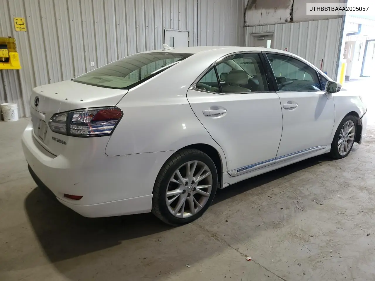 2010 Lexus Hs 250H VIN: JTHBB1BA4A2005057 Lot: 59785365