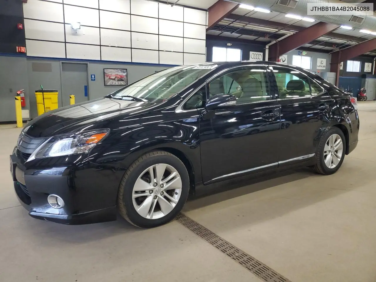 2011 Lexus Hs 250H VIN: JTHBB1BA4B2045088 Lot: 49124525