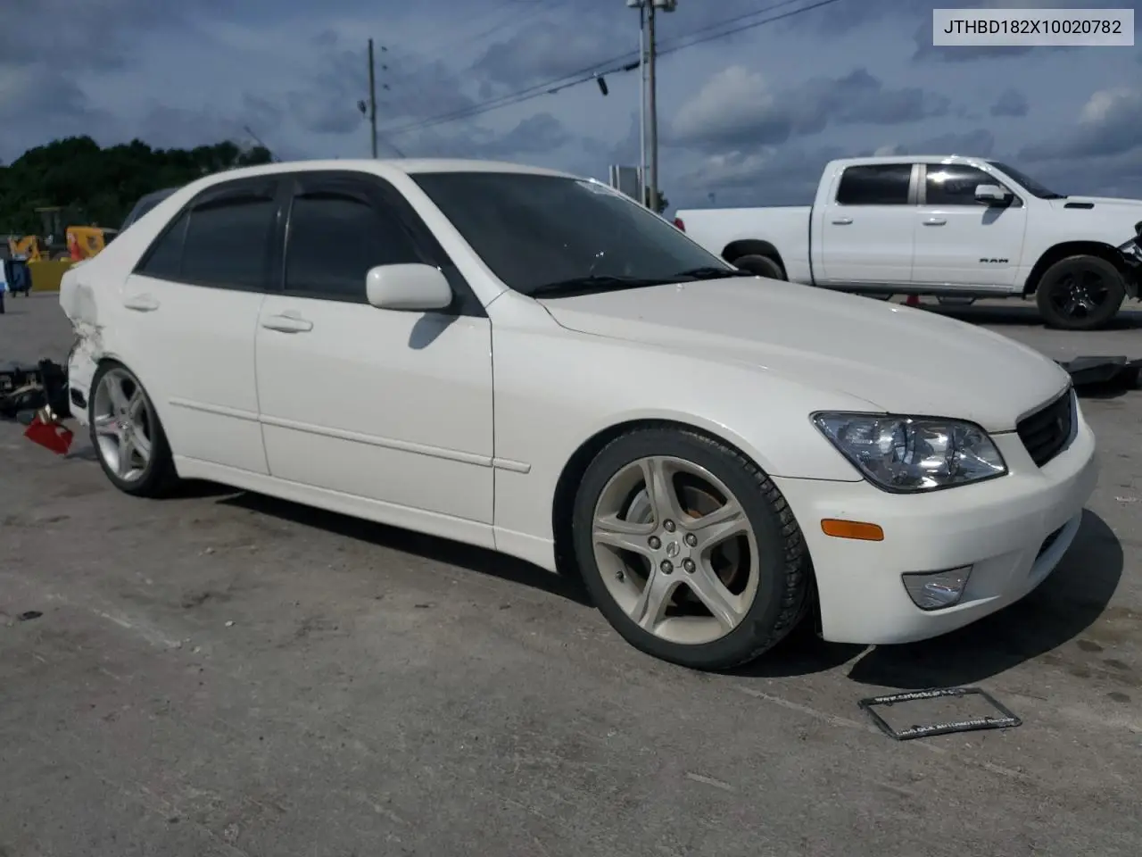 2001 Lexus Is 300 VIN: JTHBD182X10020782 Lot: 55508775