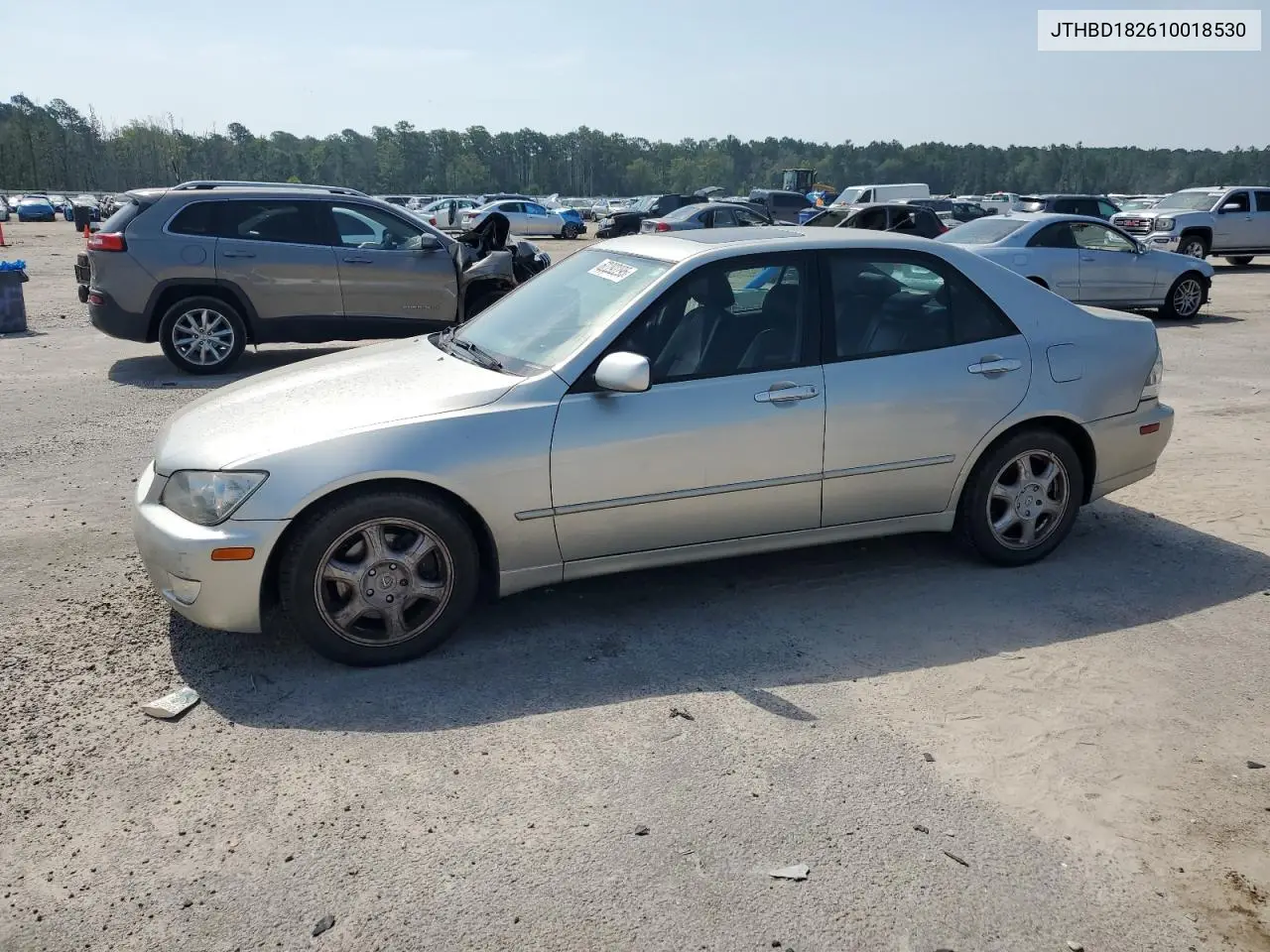 2001 Lexus Is 300 VIN: JTHBD182610018530 Lot: 62292295