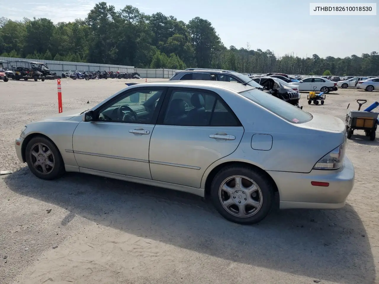 2001 Lexus Is 300 VIN: JTHBD182610018530 Lot: 62292295