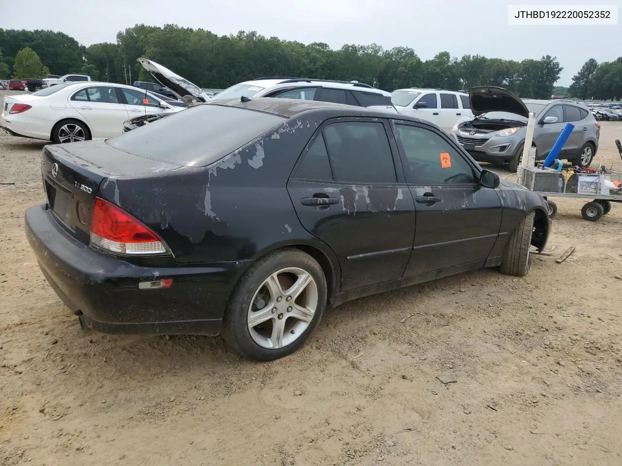 2002 Lexus Is 300 VIN: JTHBD192220052352 Lot: 60574305