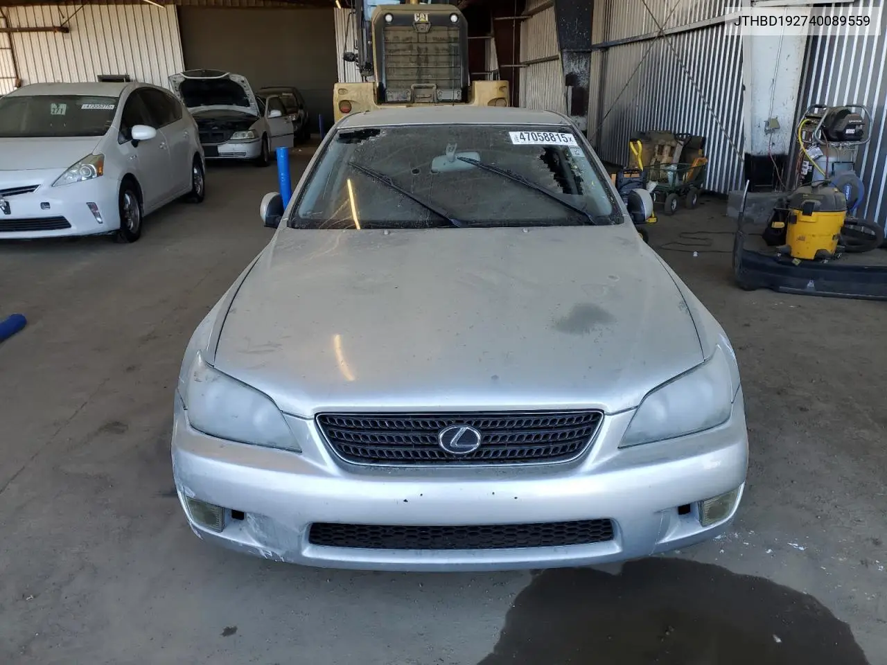 2004 Lexus Is 300 VIN: JTHBD192740089559 Lot: 47058815
