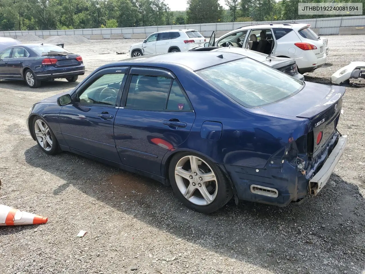 2004 Lexus Is 300 VIN: JTHBD192240081594 Lot: 59591975