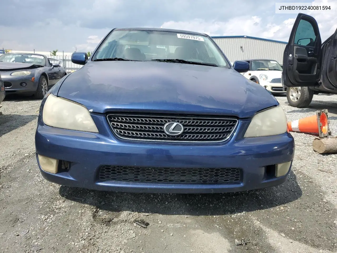 2004 Lexus Is 300 VIN: JTHBD192240081594 Lot: 59591975