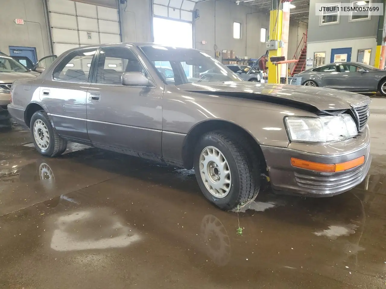 1991 Lexus Ls 400 VIN: JT8UF11E5M0057699 Lot: 57001355