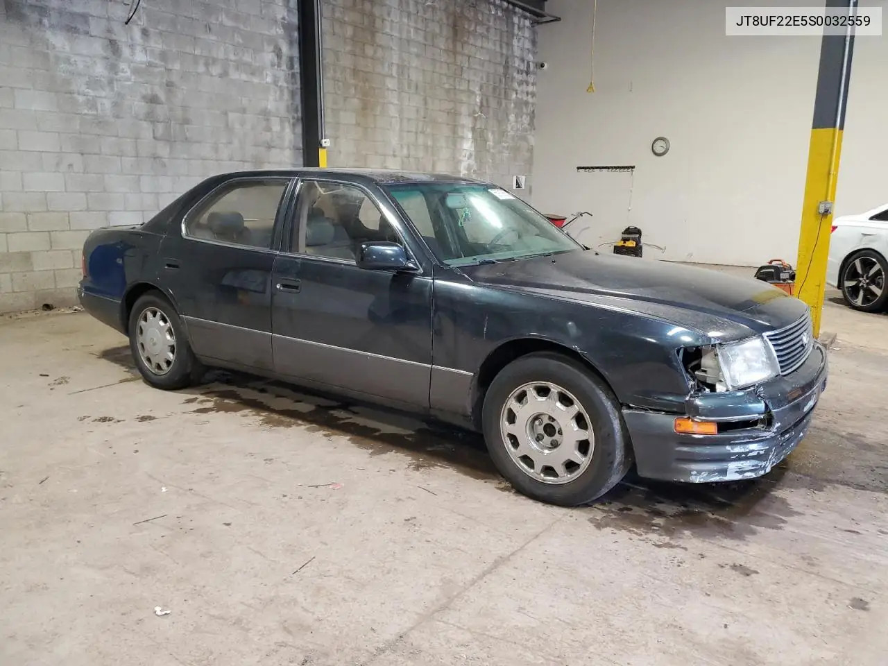 1995 Lexus Ls 400 VIN: JT8UF22E5S0032559 Lot: 55919055