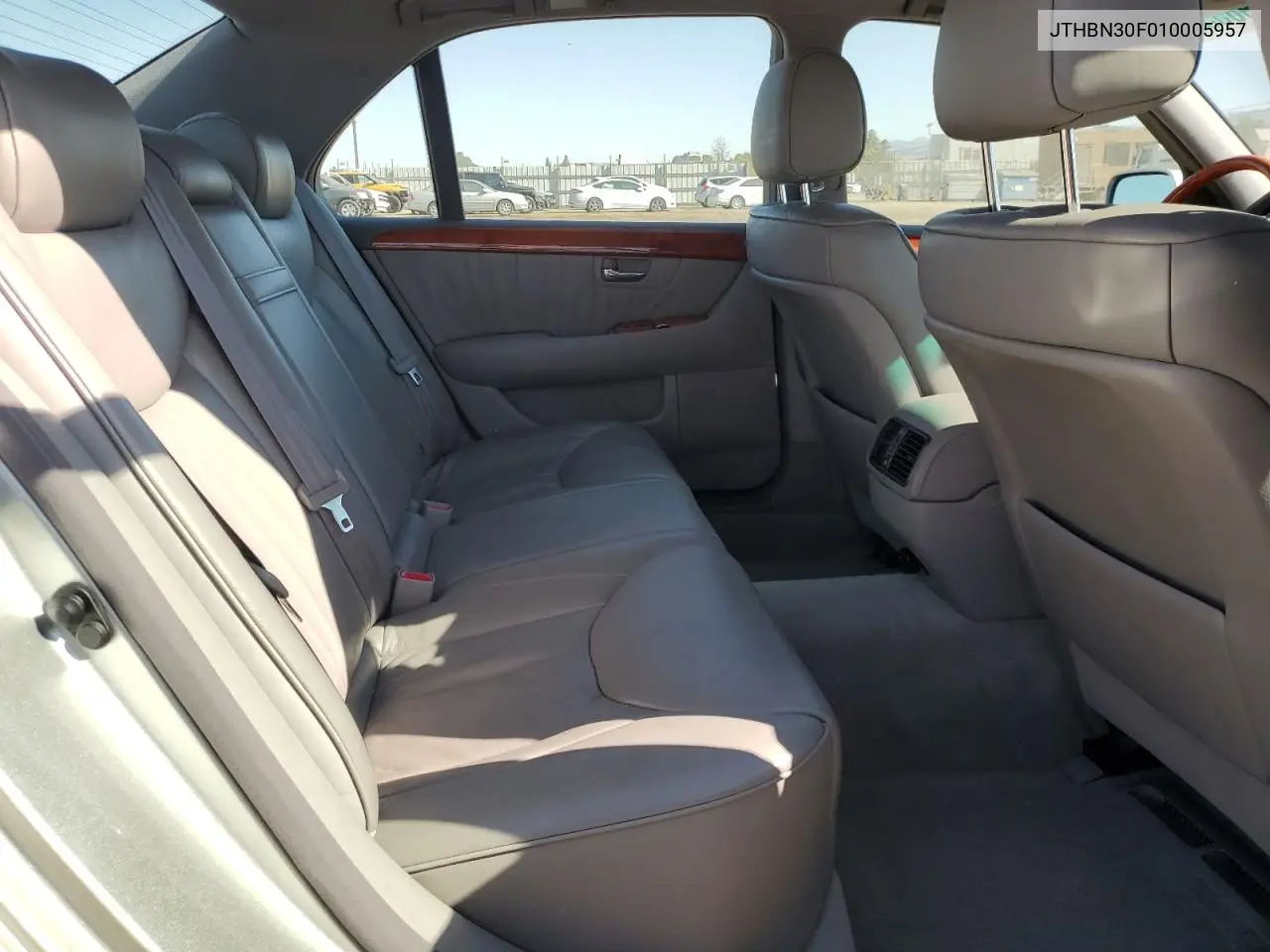 2001 Lexus Ls 430 VIN: JTHBN30F010005957 Lot: 62969855