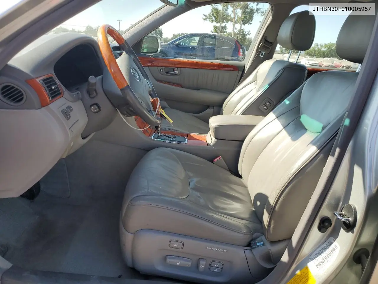 2001 Lexus Ls 430 VIN: JTHBN30F010005957 Lot: 62969855