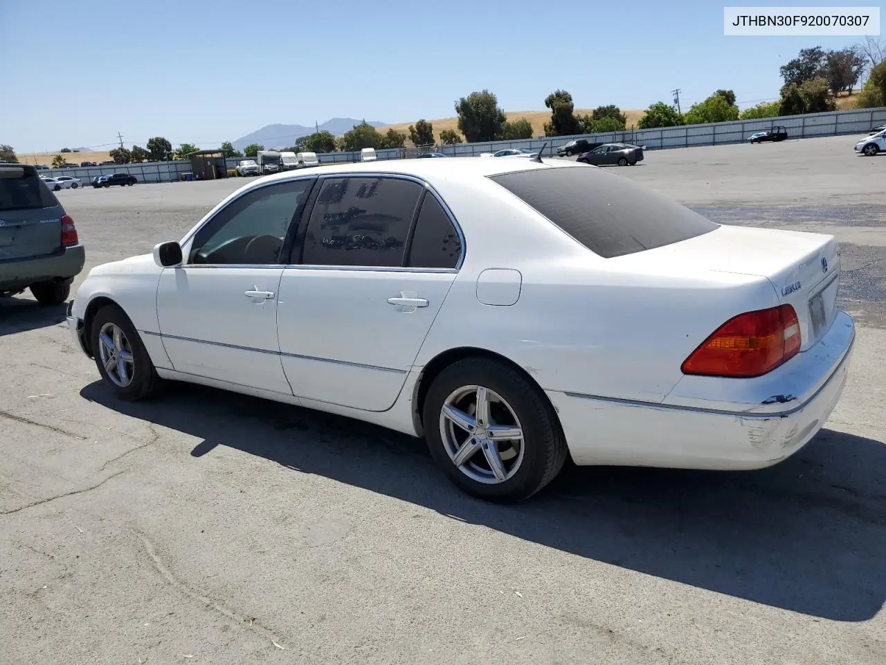 2002 Lexus Ls 430 VIN: JTHBN30F920070307 Lot: 62717145